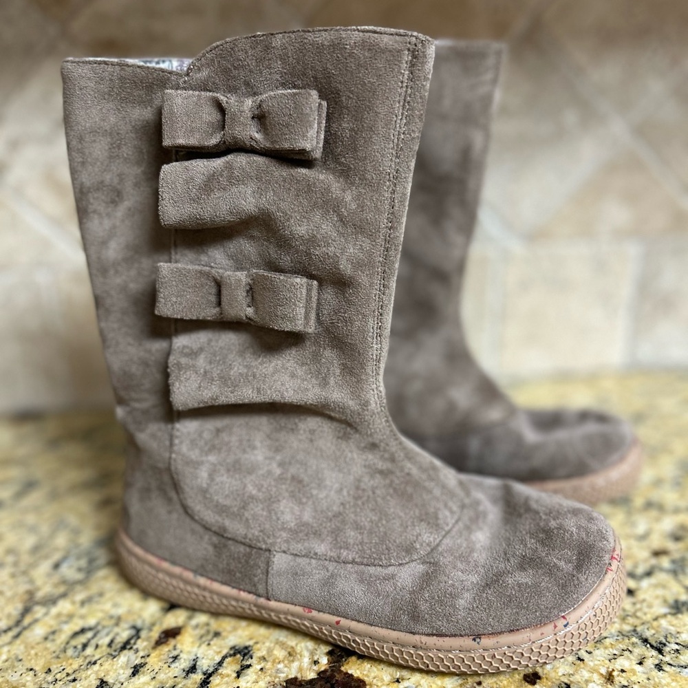 Livid and Luca Boots Size 1 New Condition
